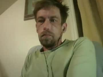 Rubey2steps1 August 08, 2025 Chaturbate stream image