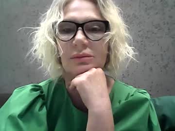 Lyasya August 08, 2025 Chaturbate stream image