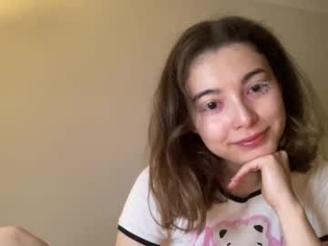 Ellynella August 08, 2025 Chaturbate stream image