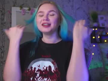 Moon_Valkyriie August 09, 2025 Chaturbate stream image