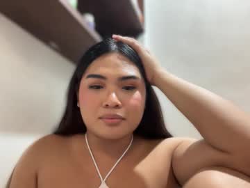 Yllanahard August 09, 2025 Chaturbate stream image