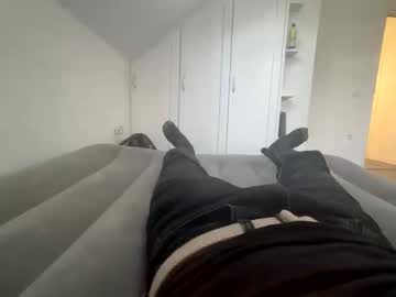 Alzuhki August 09, 2025 Chaturbate stream image