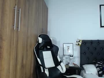 Alannaughty_ August 10, 2025 Chaturbate stream image