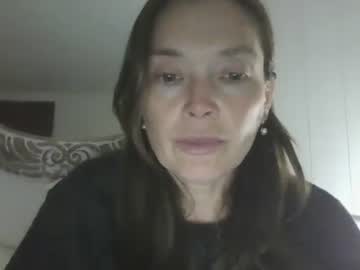 Vivi_Bee August 10, 2025 Chaturbate stream image