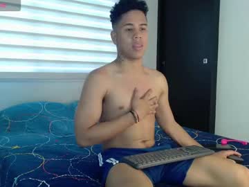 Robin__2025 August 10, 2025 Chaturbate stream image