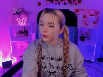 Aurorawrenfield August 11, 2025 Chaturbate stream image