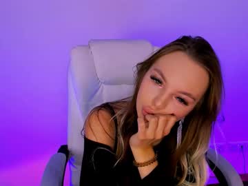 Silver_Bella August 11, 2025 Chaturbate stream image