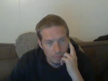 2small4you83 stream photo from August 11, 2025