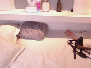 Milu_W4llace August 12, 2025 Chaturbate stream image