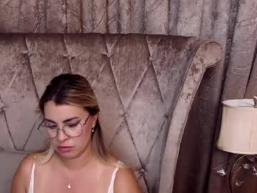 Bustygizele August 12, 2025 Chaturbate stream image