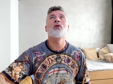 Blowmyxxl August 12, 2025 Chaturbate stream image