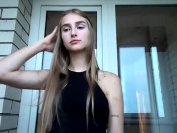 Jinnyjaquins August 12, 2025 Chaturbate stream image