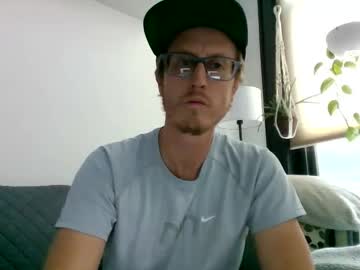 Chivakneeval August 13, 2025 Chaturbate stream image