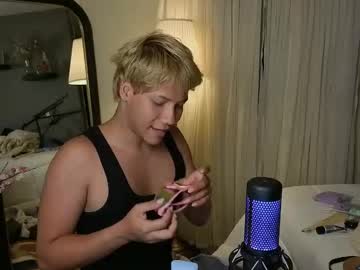 Parisstone2 August 13, 2025 Chaturbate stream image