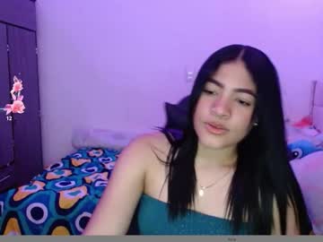 Caylinn19 August 13, 2025 Chaturbate stream image