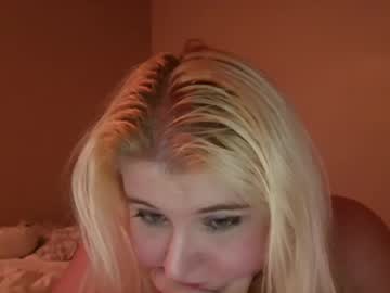 Dawnbaby02 August 13, 2025 Chaturbate stream image