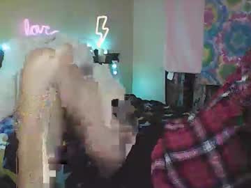 Candy_Raine33 August 13, 2025 Chaturbate stream image
