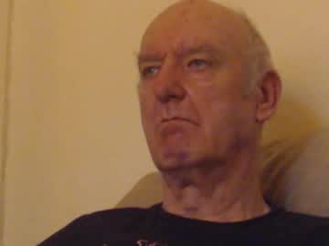Intelligentlover August 13, 2025 Chaturbate stream image