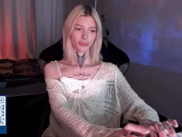 Hotchubently August 13, 2025 Chaturbate stream image