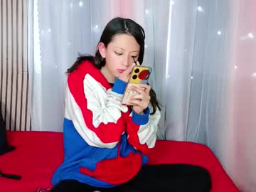 Svveet_Tiny August 13, 2025 Chaturbate stream image