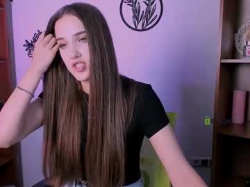 Liana_Swans August 13, 2025 Chaturbate stream image