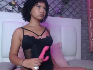 Miaakisss August 13, 2025 Chaturbate stream image