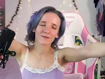 Yellow_Songbird August 14, 2025 Chaturbate stream image