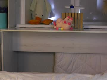 Hanneloregurwell August 16, 2025 Chaturbate stream image