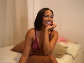 Walkingoncloudss August 16, 2025 Chaturbate stream image