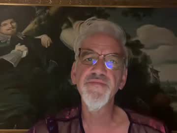 Jewlronny stream photo from August 16, 2025
