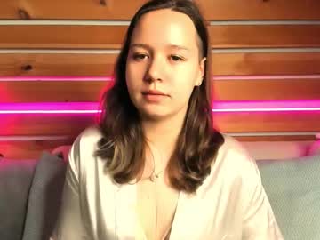 Lauraellinss August 17, 2025 Chaturbate stream image