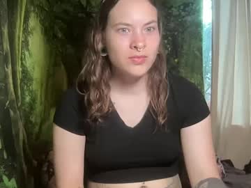Mo0n_Goddess August 17, 2025 Chaturbate stream image