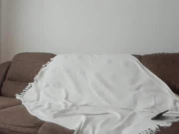 Issabelle_69 August 17, 2025 Chaturbate stream image