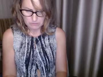 Lauraoven1 August 17, 2025 Chaturbate stream image