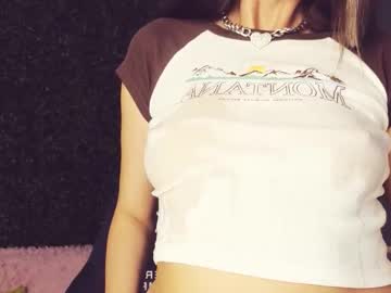 Emilytucker August 18, 2025 Chaturbate stream image