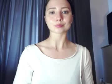 Dream_Nicole02 August 18, 2025 Chaturbate stream image
