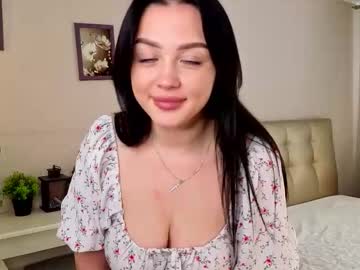 Ghislainetreese August 18, 2025 Chaturbate stream image