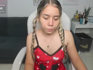 Aiilyn_Dss18 August 18, 2025 Chaturbate stream image