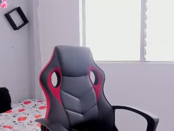 Emely_Peyton August 18, 2025 Chaturbate stream image