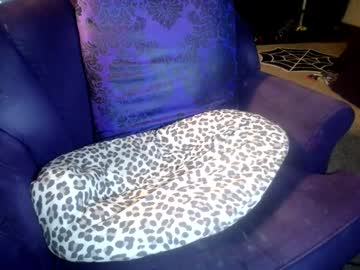 Farrahfindom August 18, 2025 Chaturbate stream image