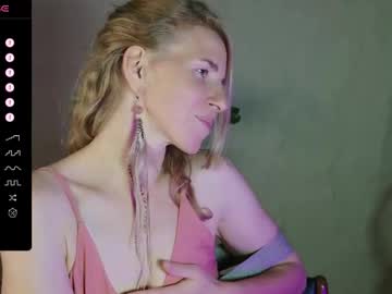 Violetplath August 18, 2025 Chaturbate stream image
