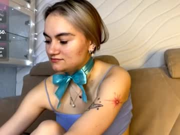 Softgllitch August 18, 2025 Chaturbate stream image