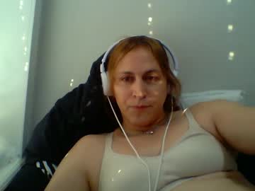 Chewygummy August 18, 2025 Chaturbate stream image