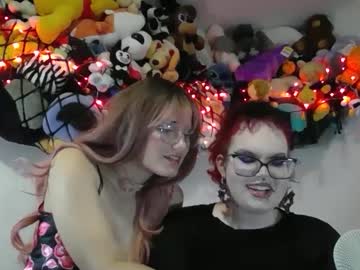 Vampirebit3s August 19, 2025 Chaturbate stream image