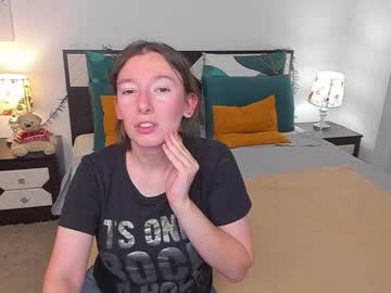 Catherinewalls August 19, 2025 Chaturbate stream image