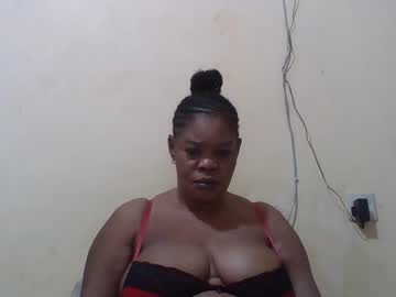 Sexydove2 stream photo from August 19, 2025