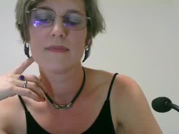 Ameliaishka August 19, 2025 Chaturbate stream image