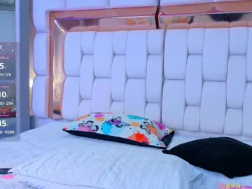 Sexysister_ stream photo from August 19, 2025