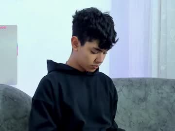 Logantwink18 August 19, 2025 Chaturbate stream image