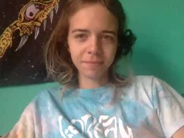 Trippybb222 August 19, 2025 Chaturbate stream image
